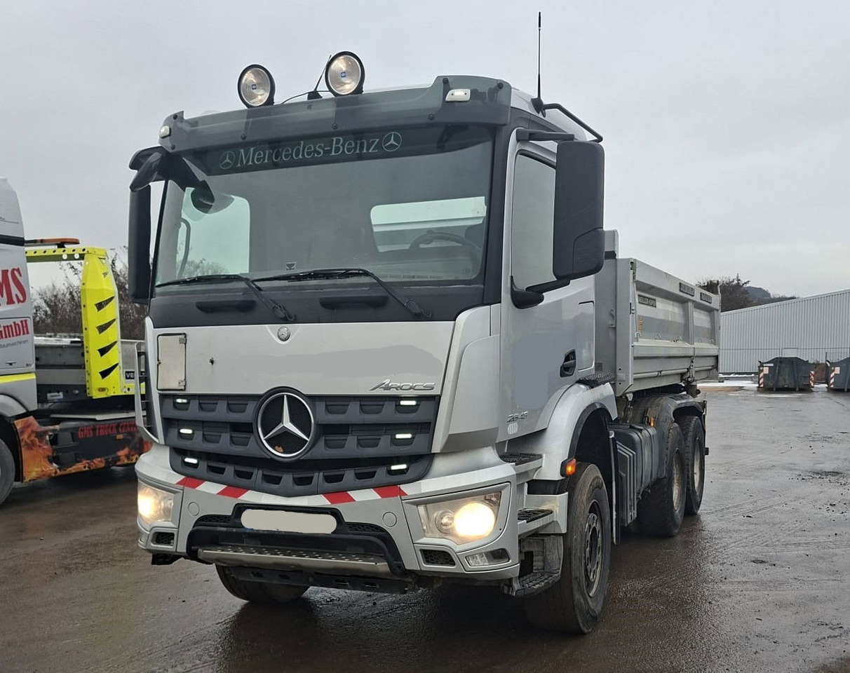 Mercedes-Benz Arocs 2643 6X4 meiller bordmatic tipper - Caminhão basculante: foto 1 Mercedes-Benz Arocs 2643 6X4 meiller bordmatic tipper - Caminhão basculante: foto 1