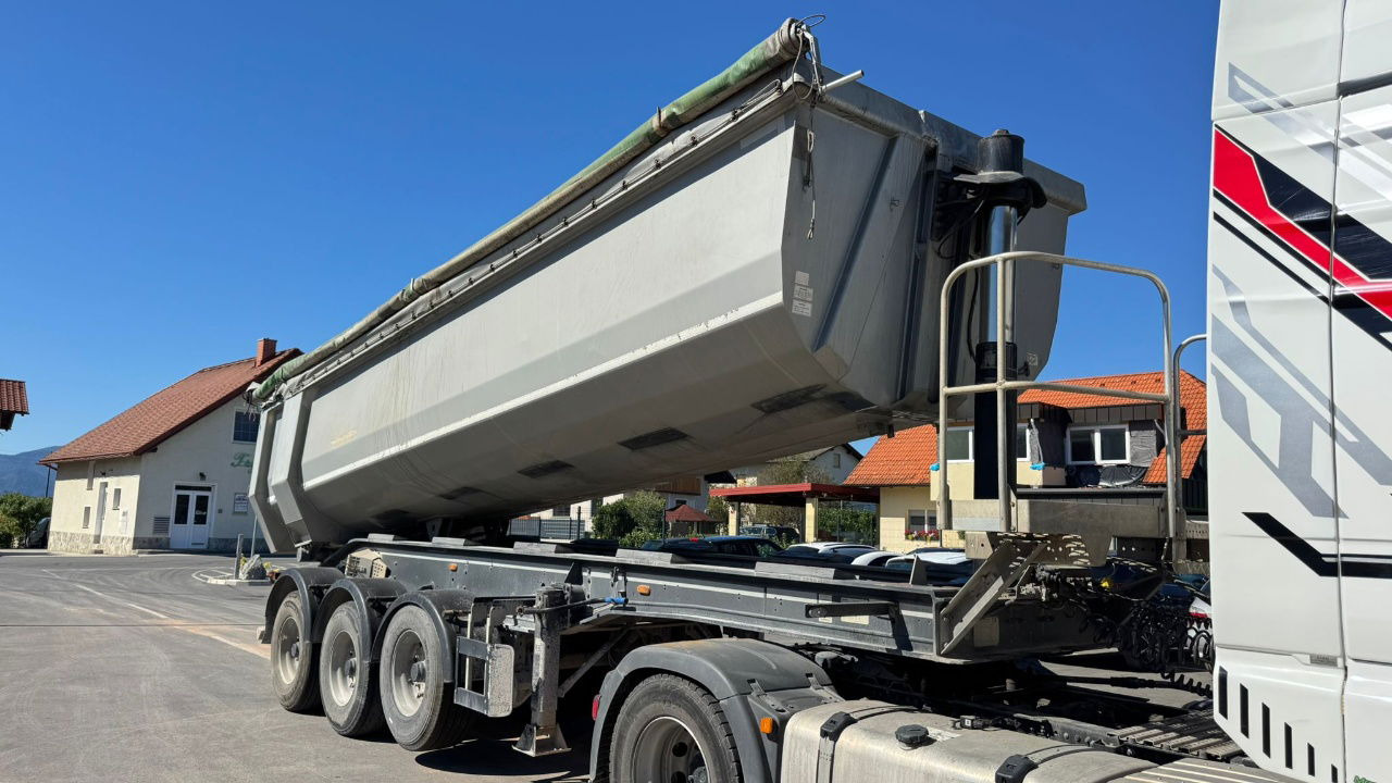 Schwarzmüller AR HKS 3 - 3-Axle Tipper Trailer - ALU - Semireboque basculante: foto 3 Schwarzmüller AR HKS 3 - 3-Axle Tipper Trailer - ALU - Semireboque basculante: foto 3