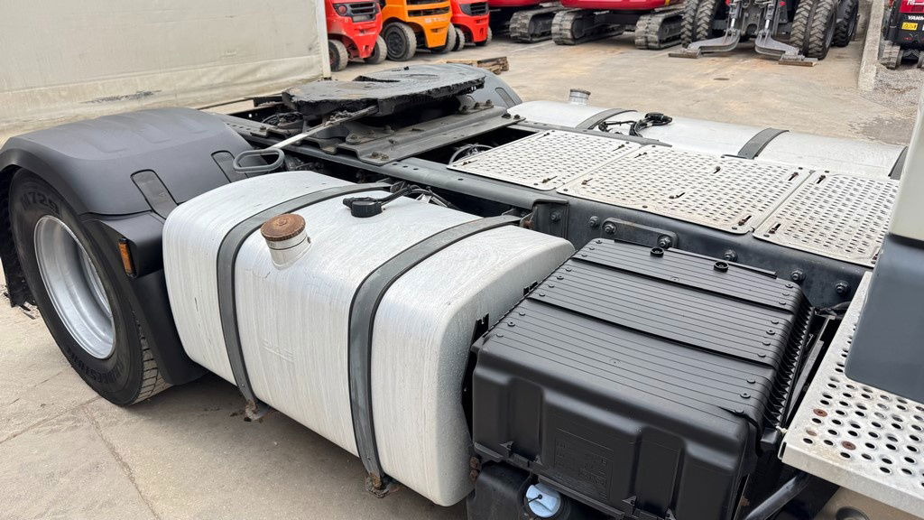 DAF XF 460 FT 4x2 tractor unit - retarder - Tractor: foto 4 DAF XF 460 FT 4x2 tractor unit - retarder - Tractor: foto 4