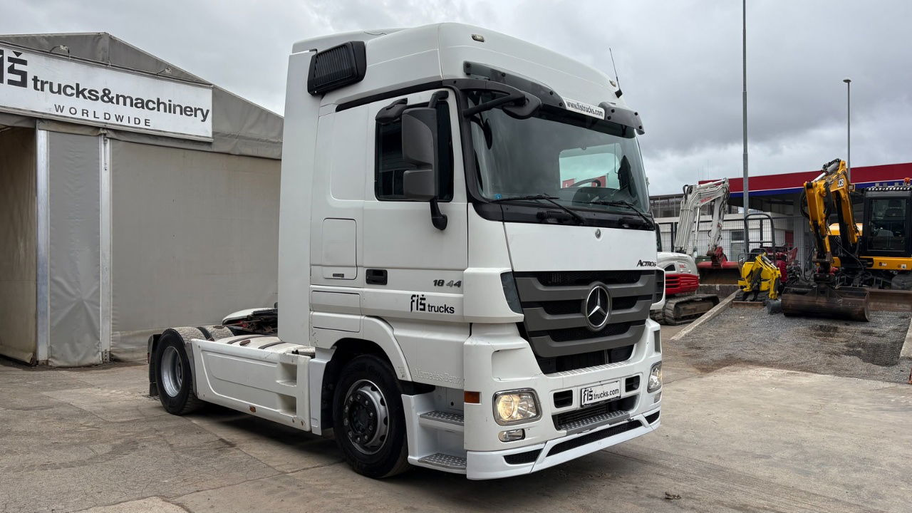 Mercedes-Benz Actros 1844 4x2 - tractor unit - retarder - Tractor: foto 2 Mercedes-Benz Actros 1844 4x2 - tractor unit - retarder - Tractor: foto 2