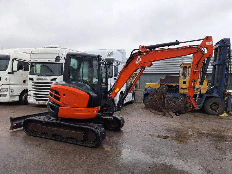 Kubota U48-4 Inclusif 3 buckets - Escavadora de rastos: foto 2 Kubota U48-4 Inclusif 3 buckets - Escavadora de rastos: foto 2