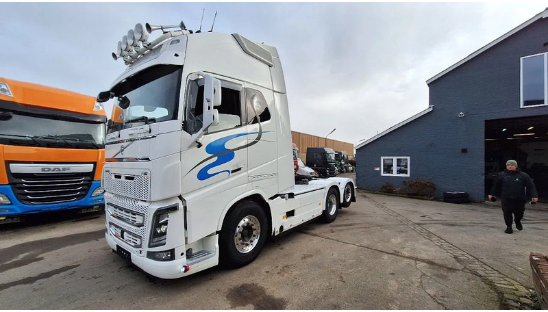 Volvo FH 16.750 FH16.750 - Tractor: foto 1 Volvo FH 16.750 FH16.750 - Tractor: foto 1