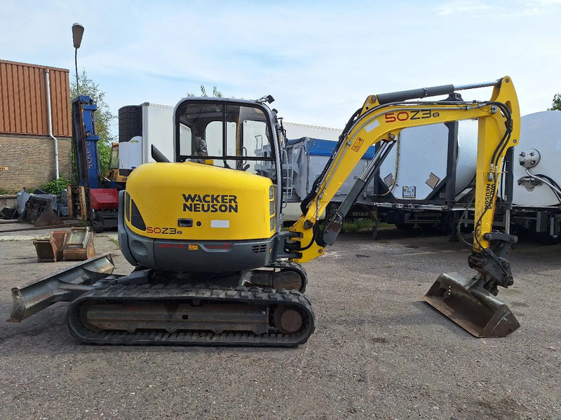 WACKER NEUSON 50Z3-RD - Mini escavadeira: foto 2 WACKER NEUSON 50Z3-RD - Mini escavadeira: foto 2