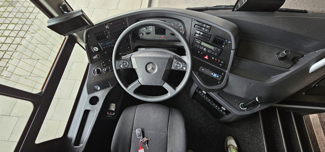 Mercedes Benz Intouro 12,18 Meter, Klima, 55+2+1 Schlafsitze - Ônibus suburbano: foto 5 Mercedes Benz Intouro 12,18 Meter, Klima, 55+2+1 Schlafsitze - Ônibus suburbano: foto 5