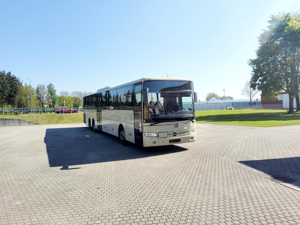 Mercedes Benz O 550 Integro L 65 Sitze / 360 PS-Euro 6 / Lift / Automatik - Ônibus suburbano: foto 1 Mercedes Benz O 550 Integro L 65 Sitze / 360 PS-Euro 6 / Lift / Automatik - Ônibus suburbano: foto 1