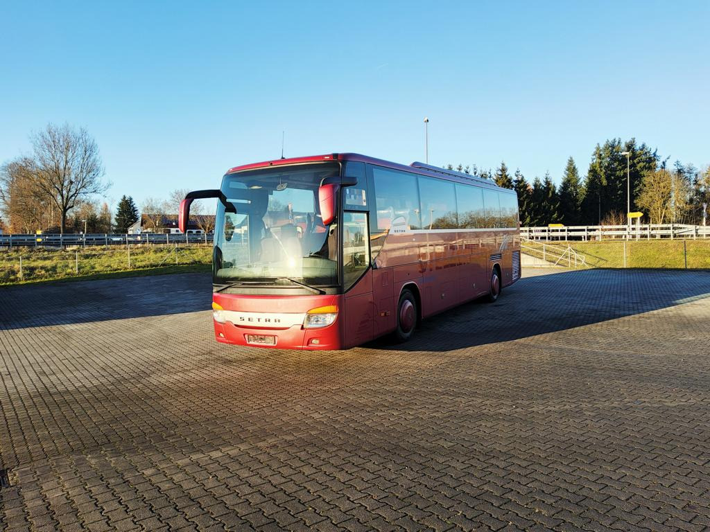 Setra S 415 GT HD 6 Gang / 50 Sitze - Autocarro: foto 2 Setra S 415 GT HD 6 Gang / 50 Sitze - Autocarro: foto 2