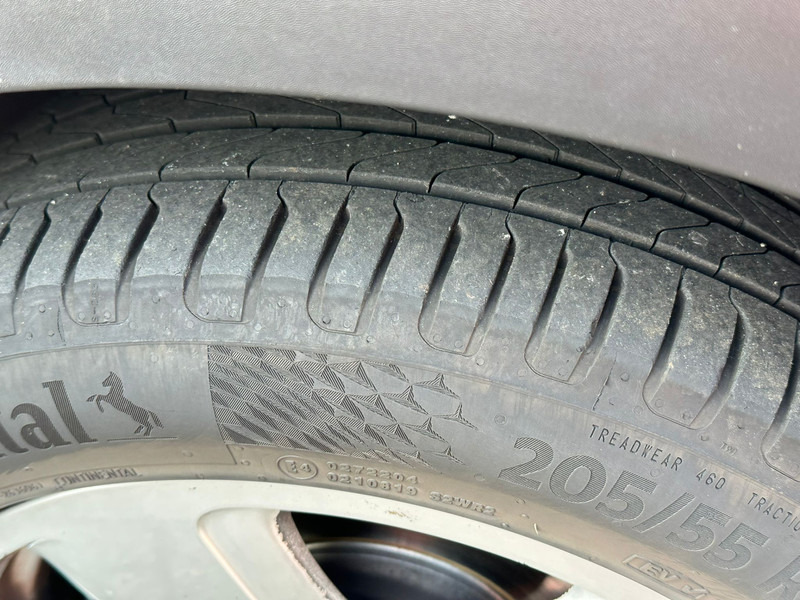 Automóvel MINI Clubman One  APK 24-03-2027 Apple Carplay: foto 9