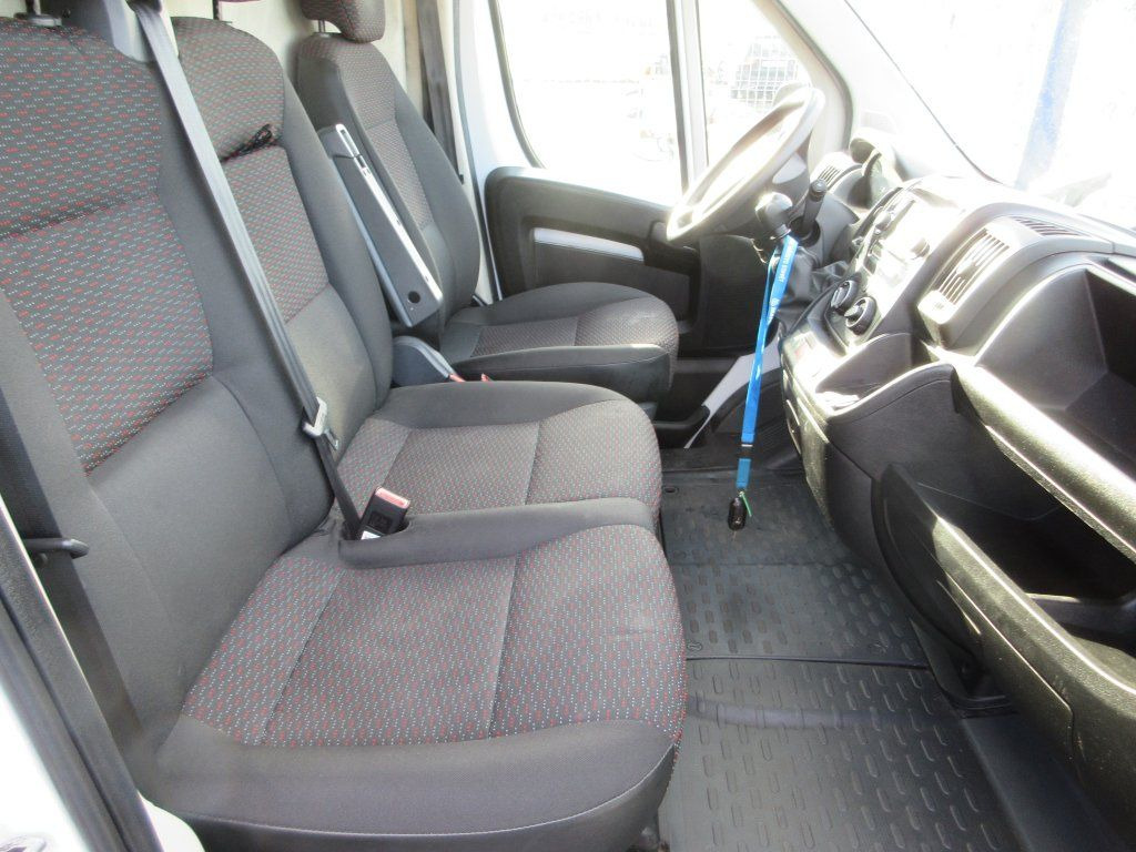 Locação de  Citroën Jumper L4H2 Citroën Jumper L4H2: foto 18