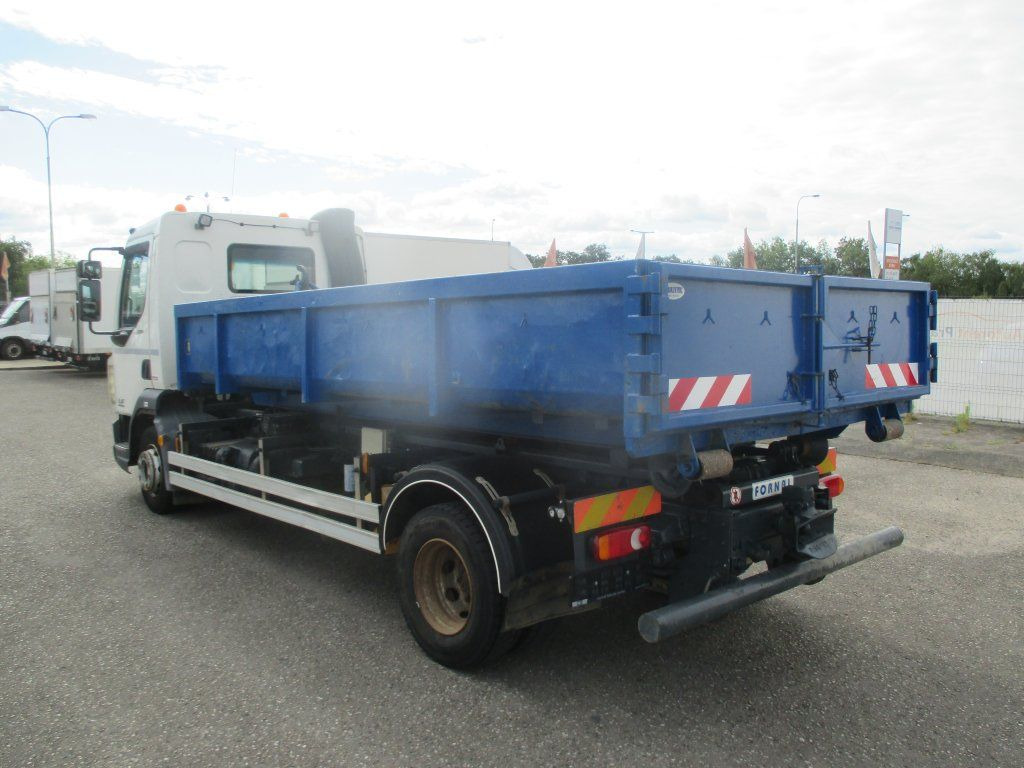 DAF LF 12.250 - Caminhão polibenne: foto 3 DAF LF 12.250 - Caminhão polibenne: foto 3