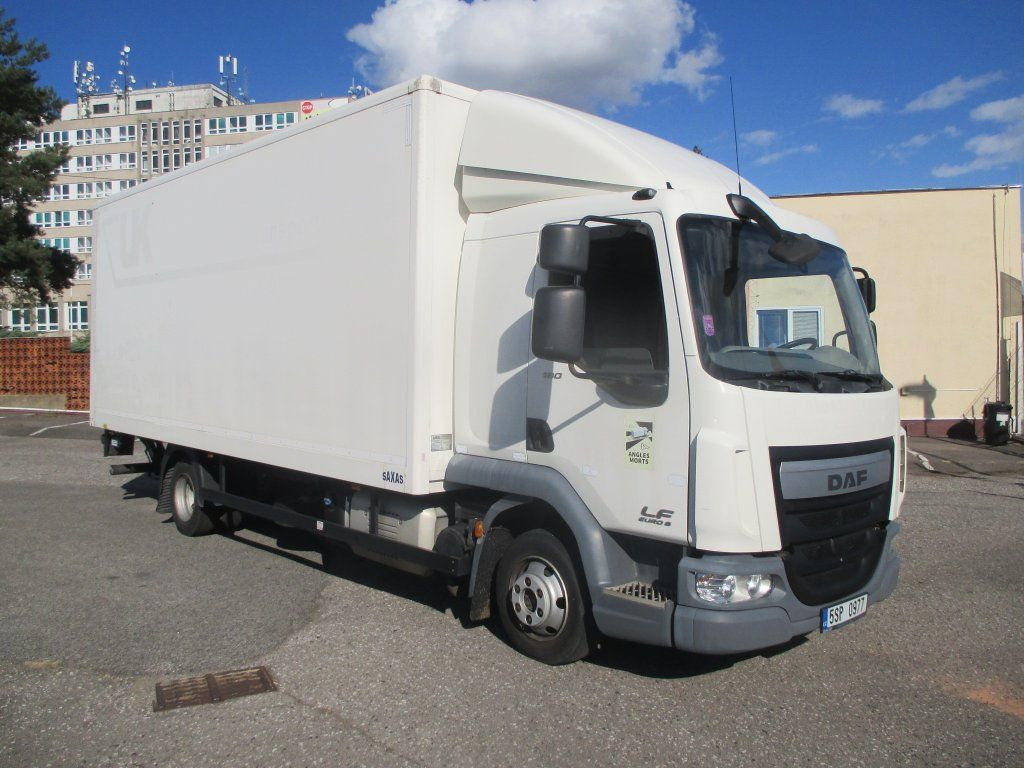 DAF LF 180 mit LBW - Carrinha de contentor: foto 3 DAF LF 180 mit LBW - Carrinha de contentor: foto 3