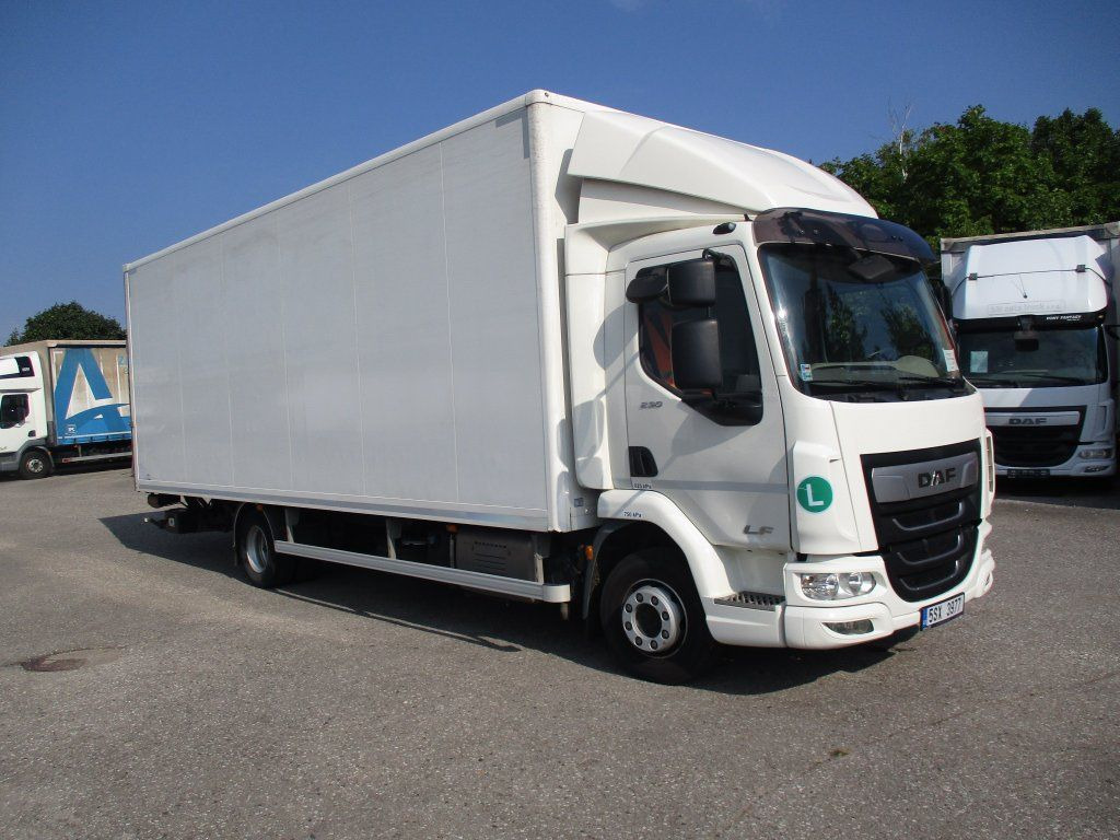 DAF LF 230 - Caminhão furgão: foto 2 DAF LF 230 - Caminhão furgão: foto 2