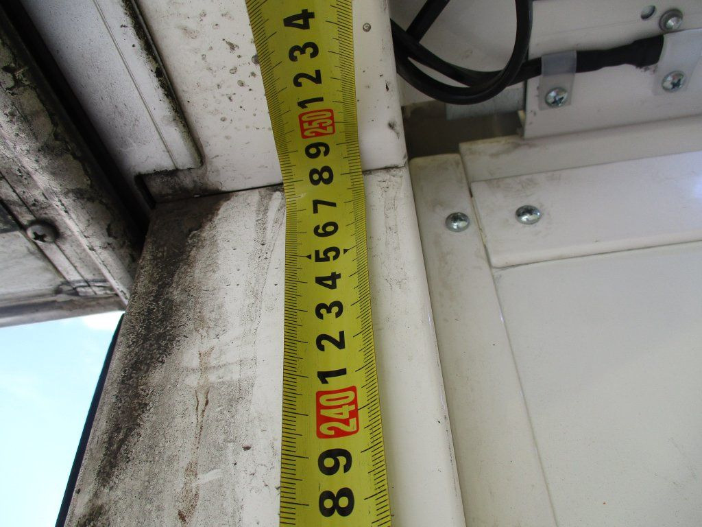 Caminhão furgão DAF LF 230: foto 8