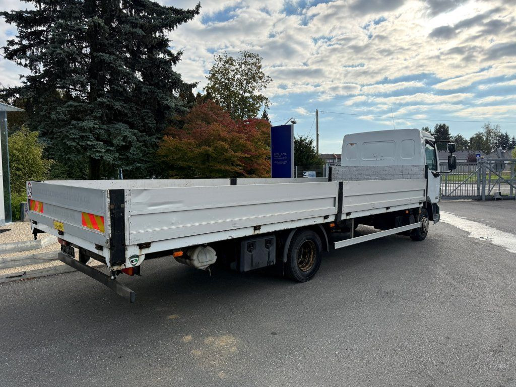 DAF LF45.220 EURO 5 - Camião de caixa aberta/ Plataforma: foto 5 DAF LF45.220 EURO 5 - Camião de caixa aberta/ Plataforma: foto 5