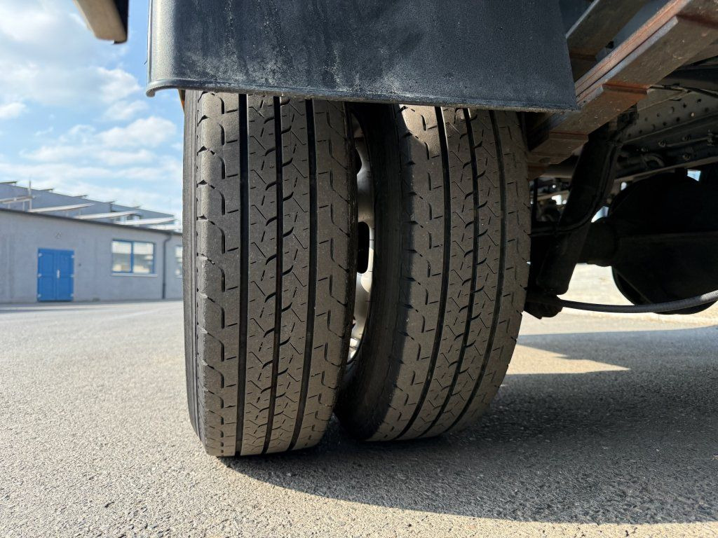 Carrinha de contentor Iveco 35C16 Daily: foto 11