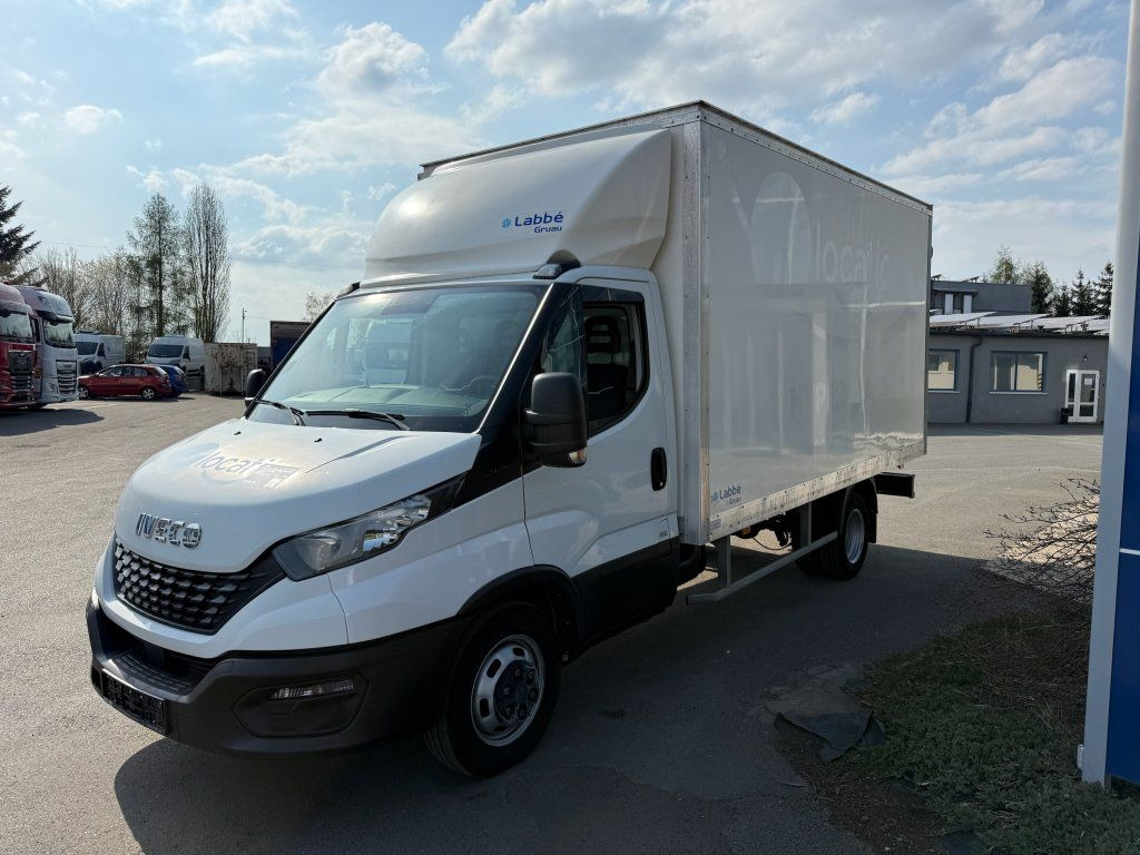Carrinha de contentor Iveco 35C16 Daily: foto 8