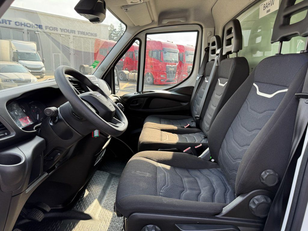 Carrinha de contentor Iveco 35C16 Daily: foto 12