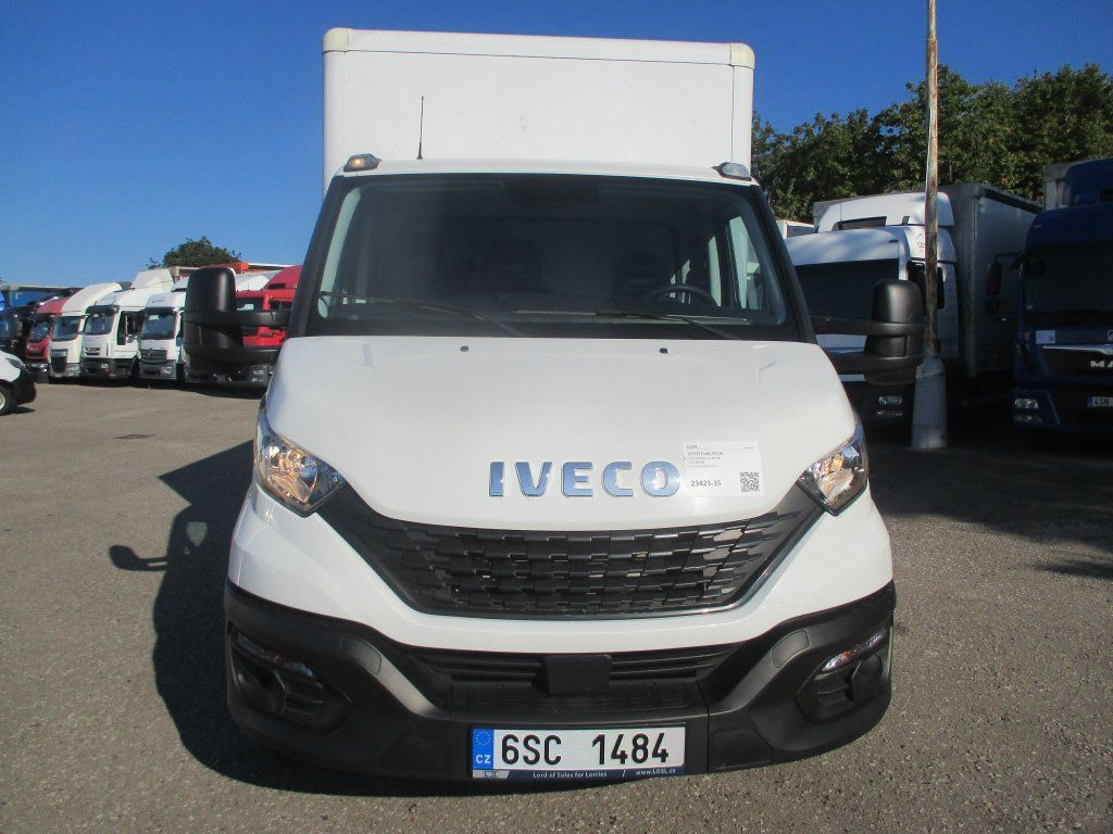 Iveco 35S16 Daily EURO 6 - Furgão: foto 3 Iveco 35S16 Daily EURO 6 - Furgão: foto 3
