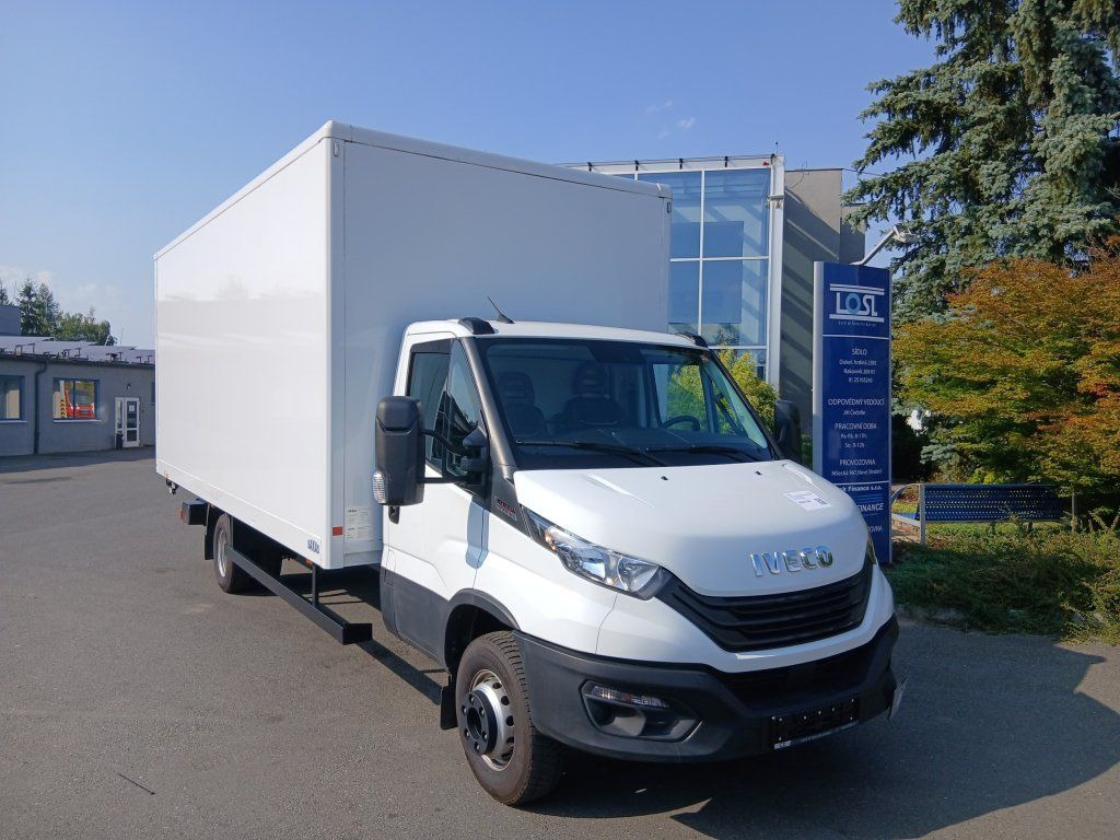 Iveco 72-210 (70C210) - Carrinha de contentor: foto 3 Iveco 72-210 (70C210) - Carrinha de contentor: foto 3