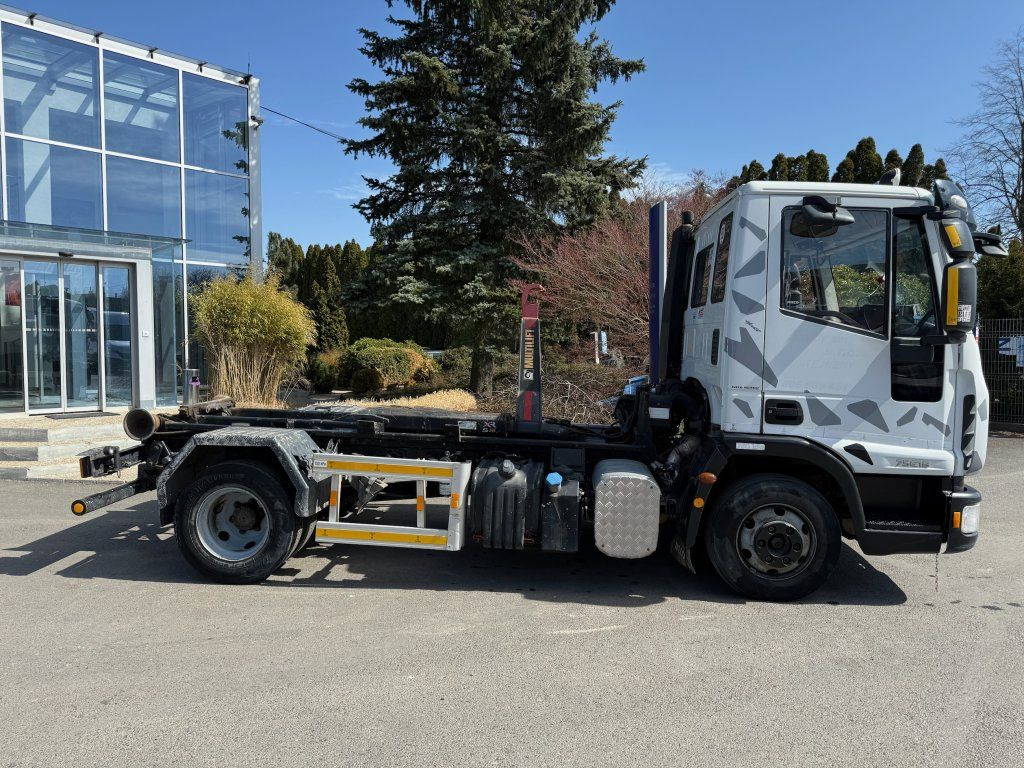 Iveco 75E18 EURO 4 - Furgão basculante: foto 3 Iveco 75E18 EURO 4 - Furgão basculante: foto 3