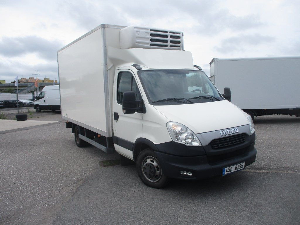 Iveco Daily 35C15 - Carrinha frigorífica: foto 2 Iveco Daily 35C15 - Carrinha frigorífica: foto 2
