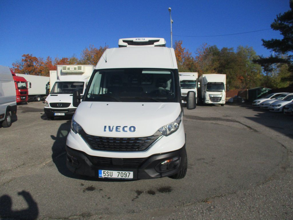 Iveco Daily 35C16 - Carrinha frigorífica: foto 4 Iveco Daily 35C16 - Carrinha frigorífica: foto 4