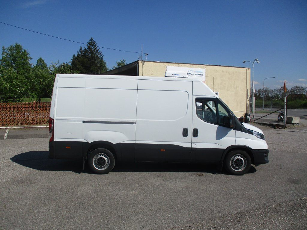 Iveco Daily 35S16 2.3L - Carrinha frigorífica: foto 4 Iveco Daily 35S16 2.3L - Carrinha frigorífica: foto 4