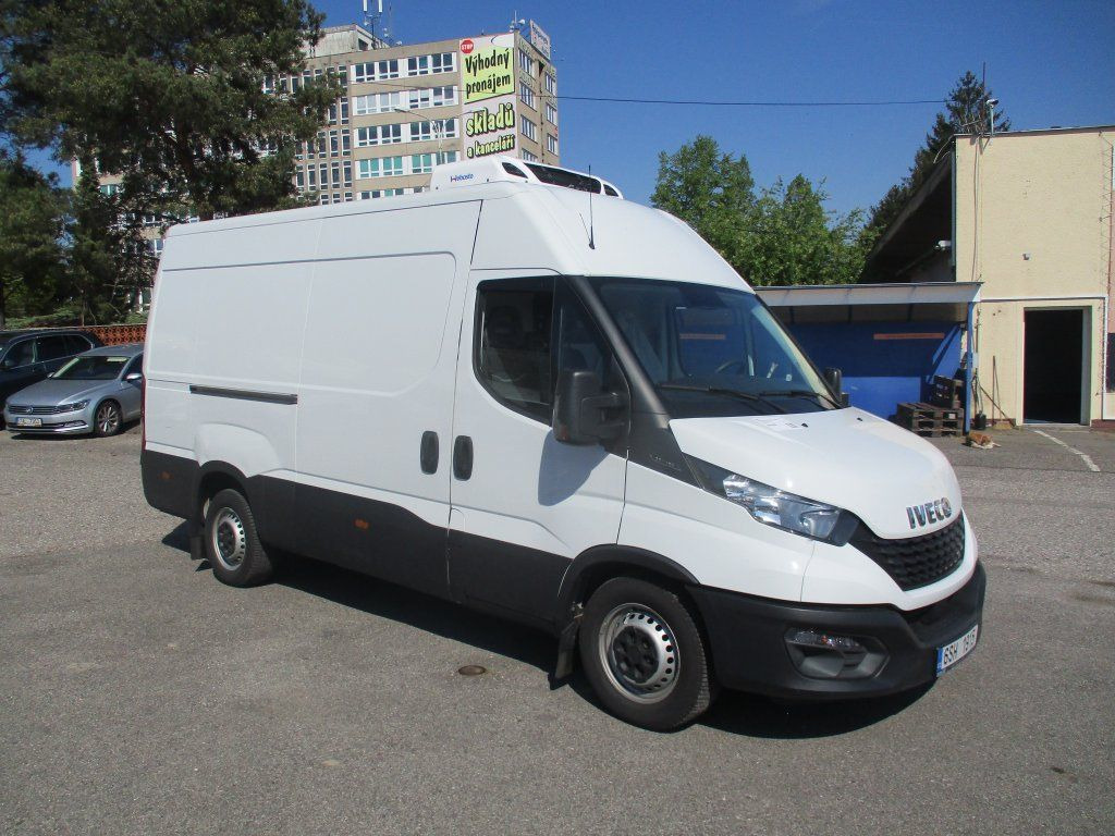 Iveco Daily 35S16 2.3L - Carrinha frigorífica: foto 3 Iveco Daily 35S16 2.3L - Carrinha frigorífica: foto 3