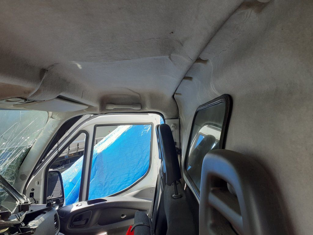 Furgão Iveco Daily 35S16 maxi Damaged: foto 9