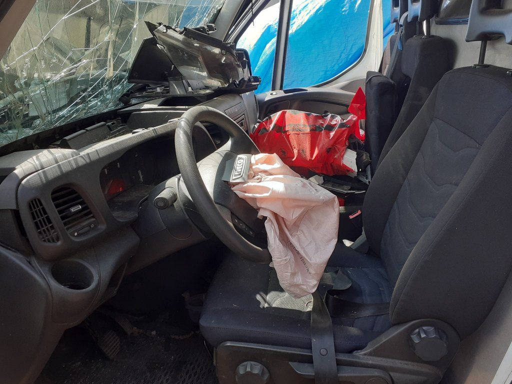 Furgão Iveco Daily 35S16 maxi Damaged: foto 7