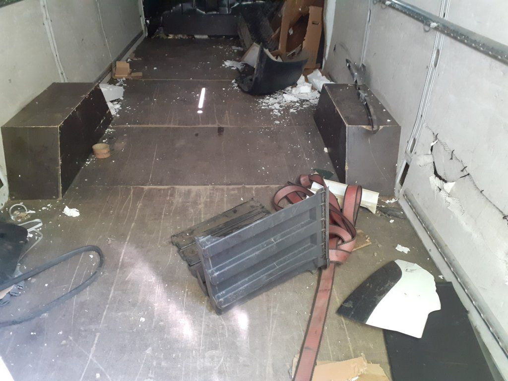 Furgão Iveco Daily 35S16 maxi Damaged: foto 16