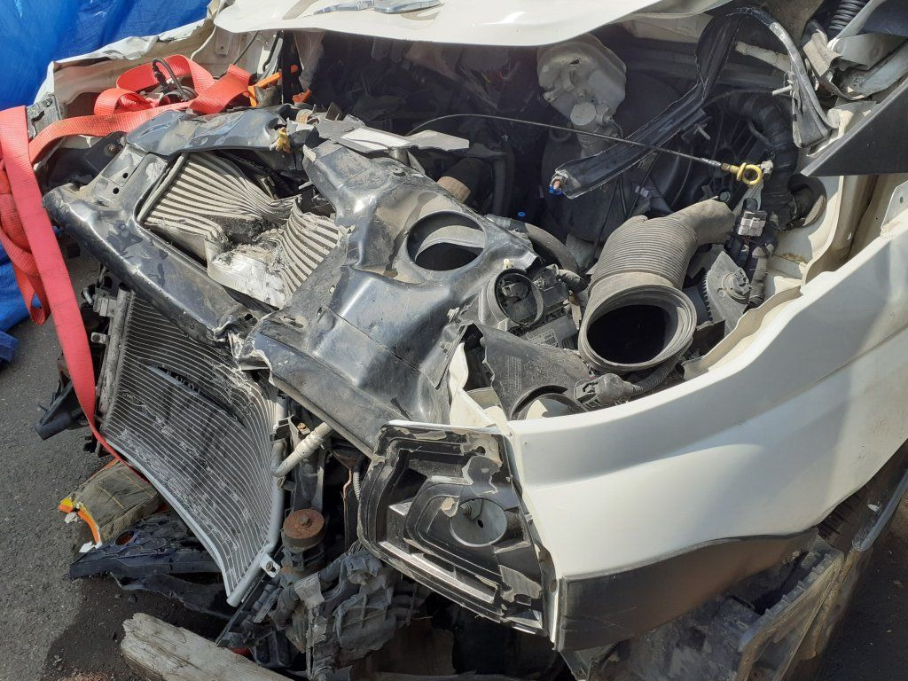Iveco Daily 35S16 maxi Damaged - Furgão: foto 4 Iveco Daily 35S16 maxi Damaged - Furgão: foto 4