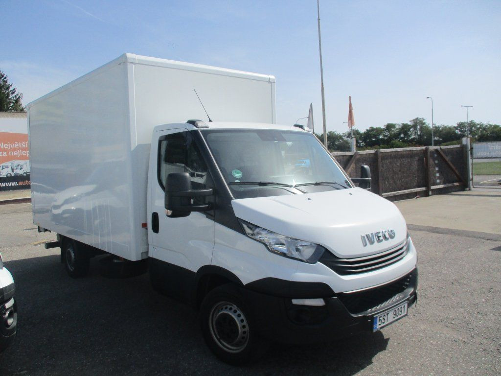 Iveco Daily 35S16 mit LBW - Carrinha de contentor: foto 2 Iveco Daily 35S16 mit LBW - Carrinha de contentor: foto 2
