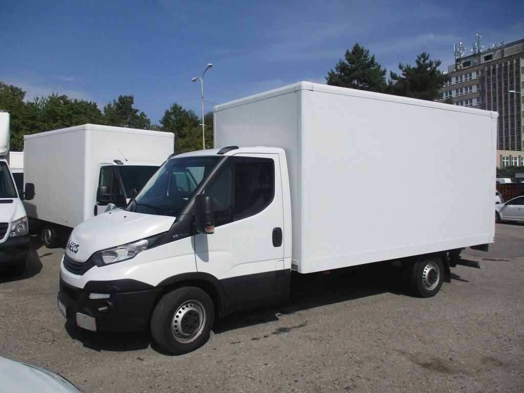 Iveco Daily 35S16 mit LBW - Carrinha de contentor: foto 1 Iveco Daily 35S16 mit LBW - Carrinha de contentor: foto 1
