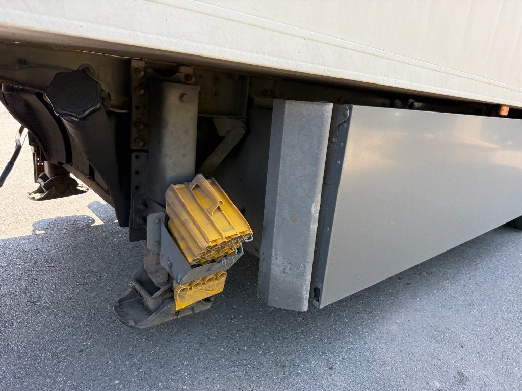 Lamberet LVF S3 Carrier Maxima 1300 - Semireboque furgão: foto 5 Lamberet LVF S3 Carrier Maxima 1300 - Semireboque furgão: foto 5