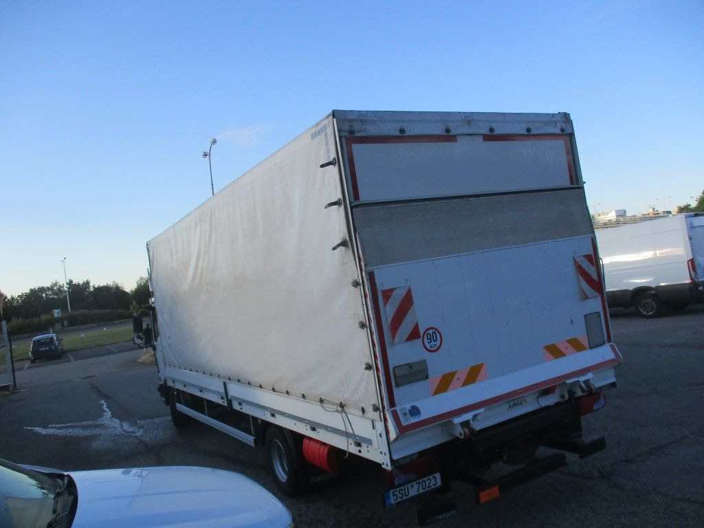 MAN TGL 12.220 - Caminhão com lona: foto 4 MAN TGL 12.220 - Caminhão com lona: foto 4