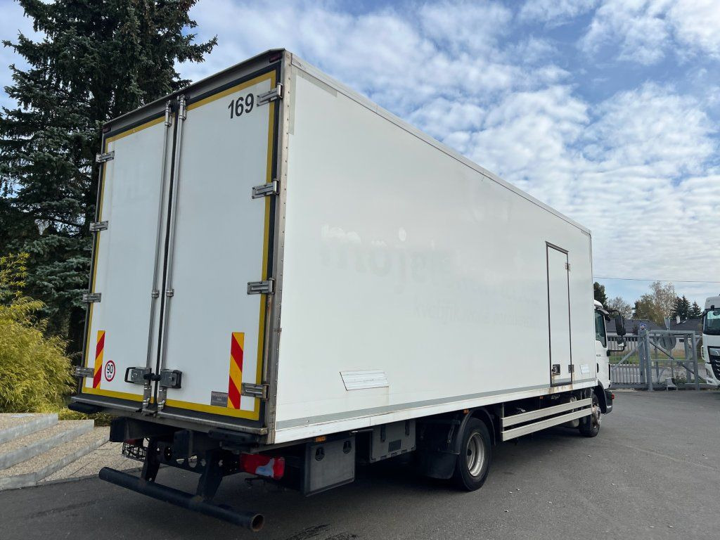 MAN TGL12.220 EURO 6 Carrier Xarios 600 - Caminhão frigorífico: foto 4 MAN TGL12.220 EURO 6 Carrier Xarios 600 - Caminhão frigorífico: foto 4