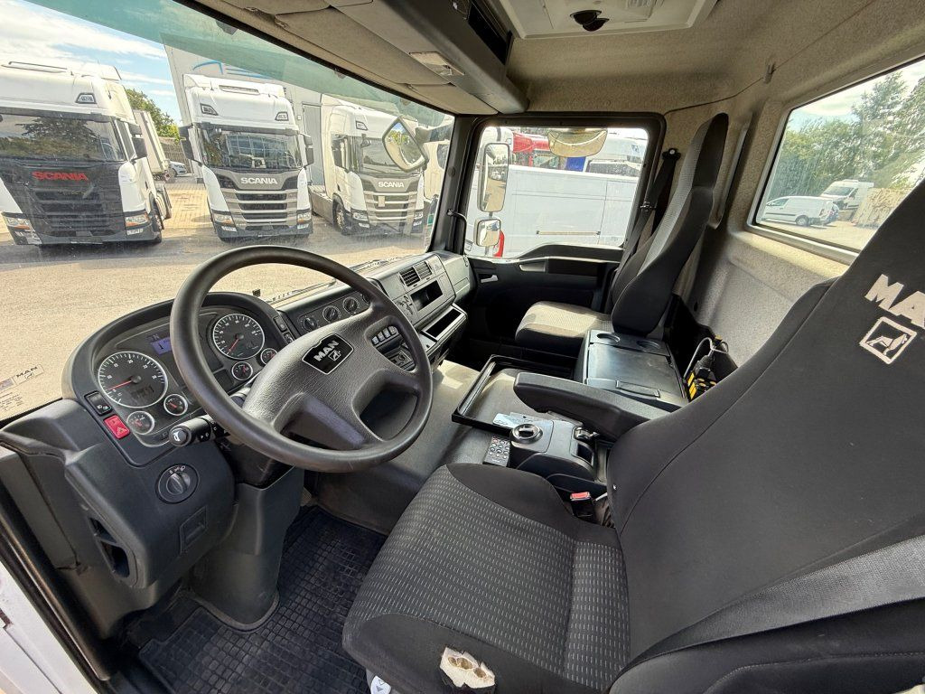 Caminhão polibenne MAN TGM18.290 EURO 5: foto 11