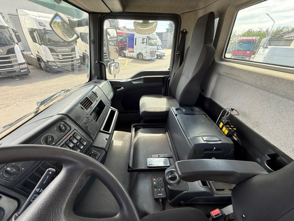 Caminhão polibenne MAN TGM18.290 EURO 5: foto 12