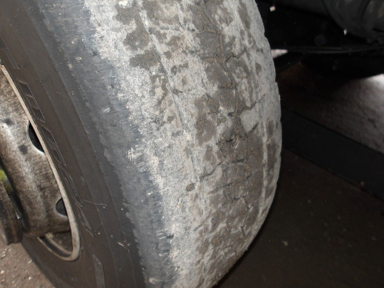 Mercedes-Benz 2548 Actros 6x2 EURO 6 + Schmitz - Caminhão com lona: foto 4 Mercedes-Benz 2548 Actros 6x2 EURO 6 + Schmitz - Caminhão com lona: foto 4