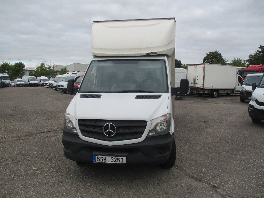 Mercedes-Benz Sprinter 513 CDi mit LBW - Carrinha de contentor: foto 3 Mercedes-Benz Sprinter 513 CDi mit LBW - Carrinha de contentor: foto 3