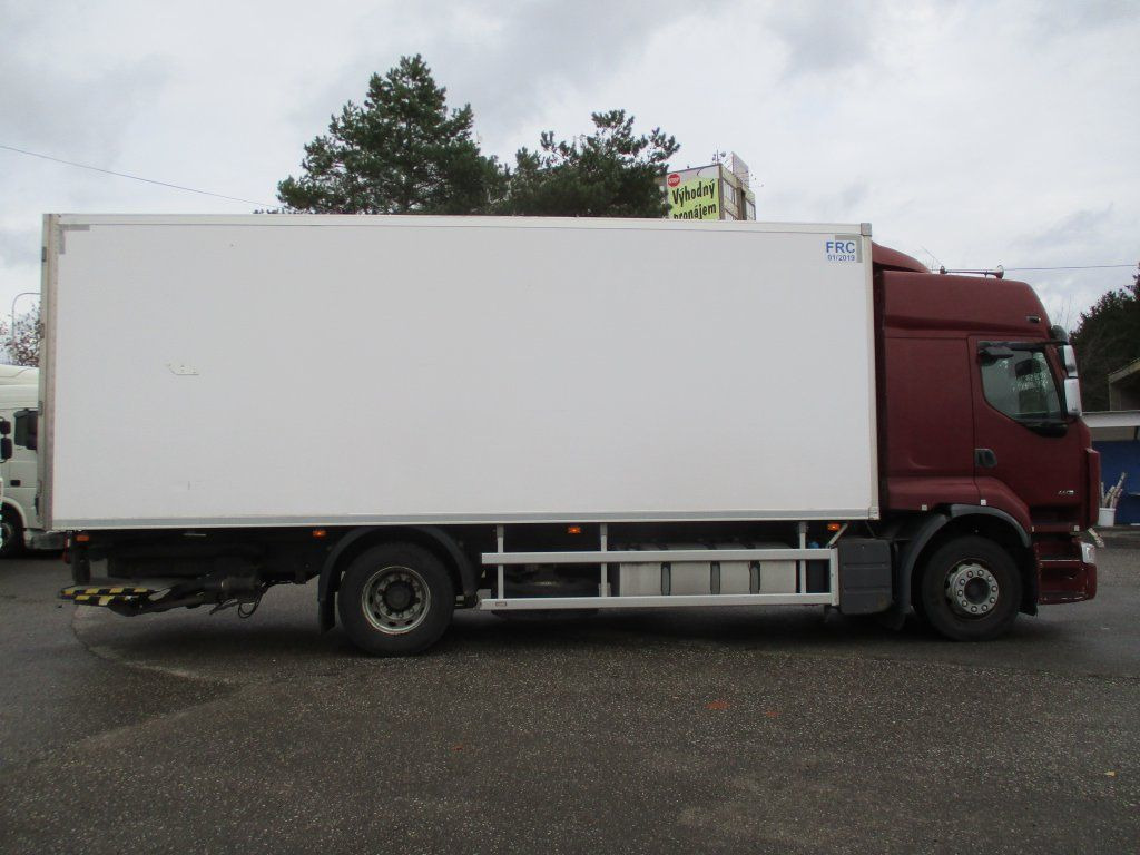 Renault Premium 460 - Caminhão furgão: foto 4 Renault Premium 460 - Caminhão furgão: foto 4