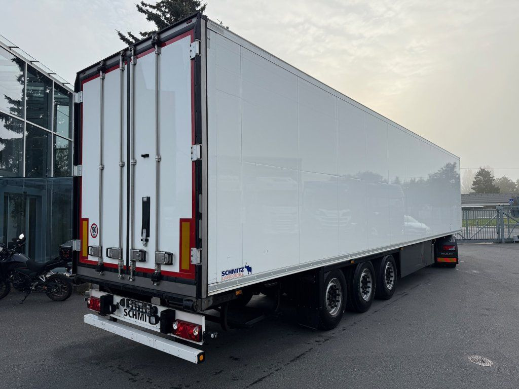 Schmitz Cargobull SKO24 Carrier Vector 1550 - Semireboque furgão: foto 3 Schmitz Cargobull SKO24 Carrier Vector 1550 - Semireboque furgão: foto 3