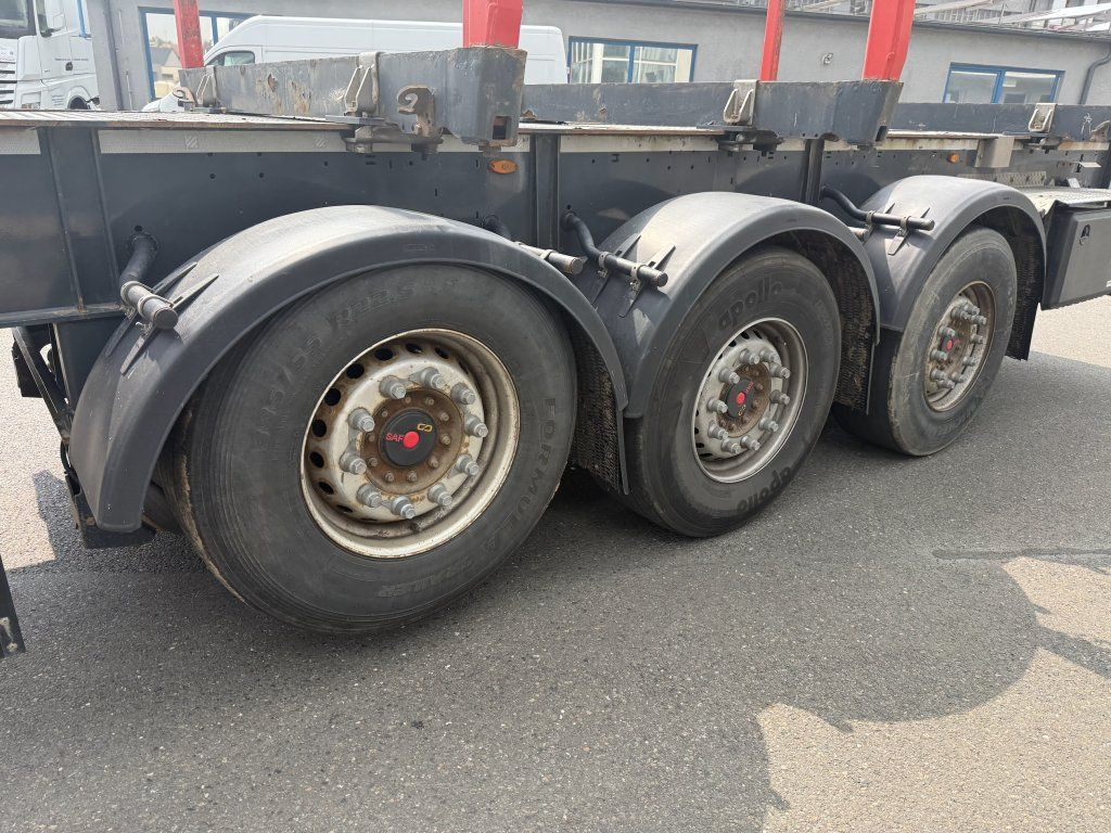 Semi-reboque florestal Schwarzmüller RSA: foto 7