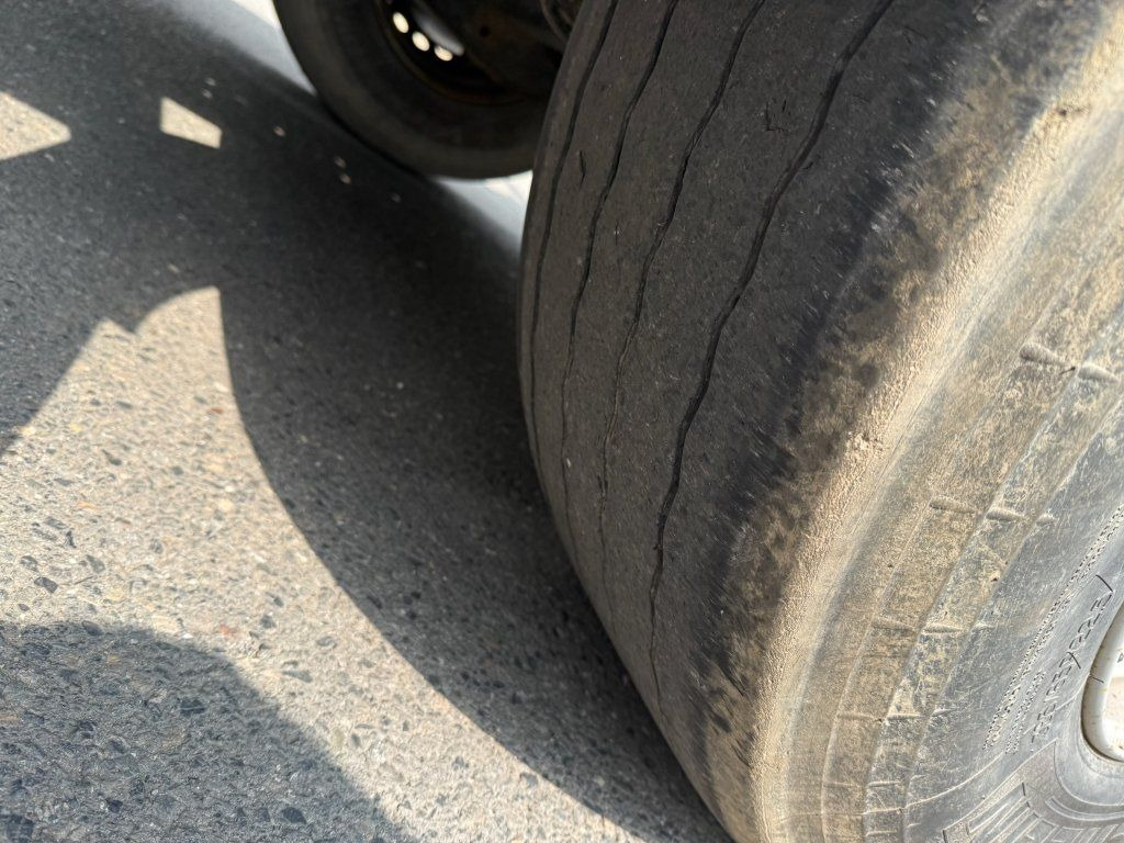 Semi-reboque florestal Schwarzmüller RSA: foto 13