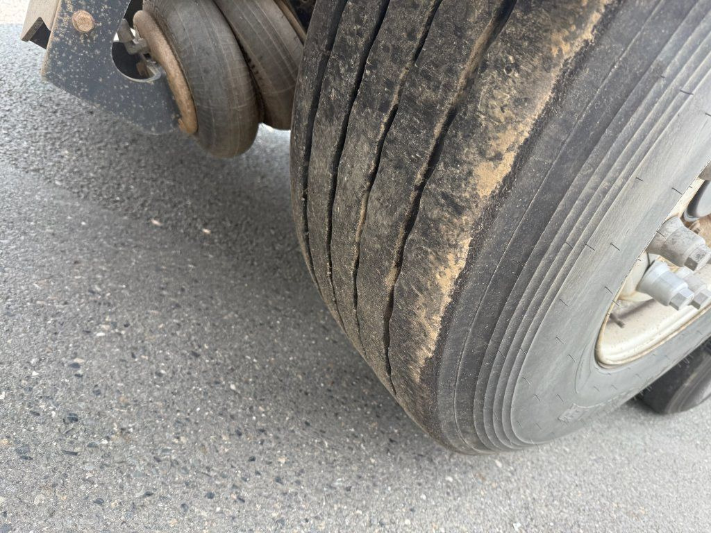 Semi-reboque florestal Schwarzmüller RSA: foto 10