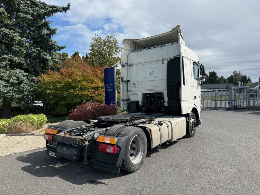 DAF XF460 EURO 6 MEGA/lowdeck - Tractor: foto 4 DAF XF460 EURO 6 MEGA/lowdeck - Tractor: foto 4