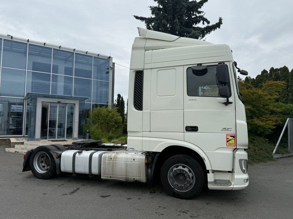 DAF XF460 EURO 6 MEGA/lowdeck - Tractor: foto 3 DAF XF460 EURO 6 MEGA/lowdeck - Tractor: foto 3
