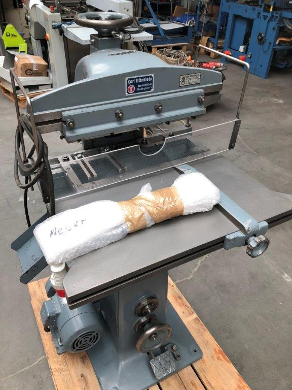 Drinker USM Universal Punching Machine - Máquina de impressão: foto 1 Drinker USM Universal Punching Machine - Máquina de impressão: foto 1