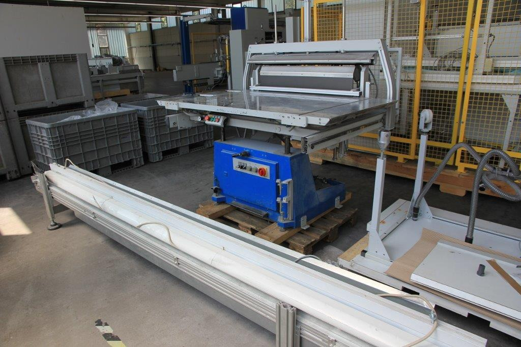 High performance cutting line Baumann Wohlenberg Perfecta 132 TS ASE LM - Máquina de corte de papel: foto 4 High performance cutting line Baumann Wohlenberg Perfecta 132 TS ASE LM - Máquina de corte de papel: foto 4