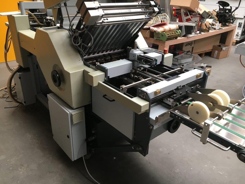 Horizon AFC-566 FKT fully automatic combination folding machine - Máquina de dobrar papel: foto 5 Horizon AFC-566 FKT fully automatic combination folding machine - Máquina de dobrar papel: foto 5
